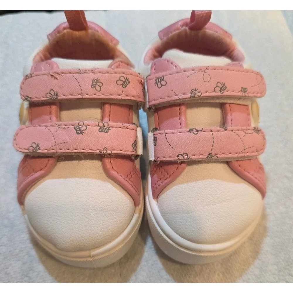 Disney Baby Winnie the Pooh Strap No Lace Sneaker Shoe Pink Size 3